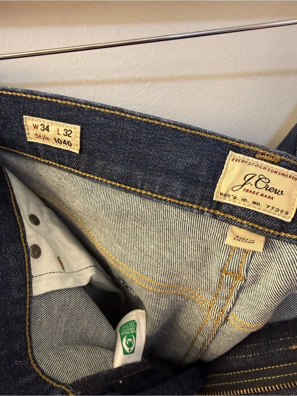 J.Crew 1040 Dark Wash Stretch Jeans 34/32